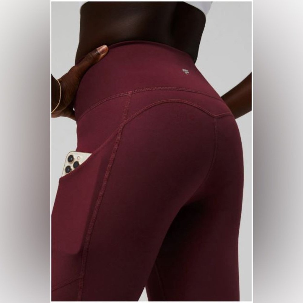 NWT- Fabletics Oasis Pureluxe HW Pocketed Kick Flare -MERLOT (32”) REG INSEAM - Picture 10 of 12